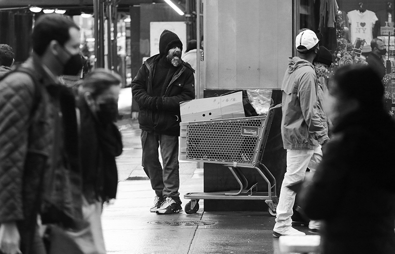 2020 : Streetlife : New York City : Times Square : Richard Moore : Photographer : Photojournalist